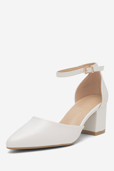 Czółenka z paskiem r. 37