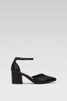 Czółenka z paskiem r.38